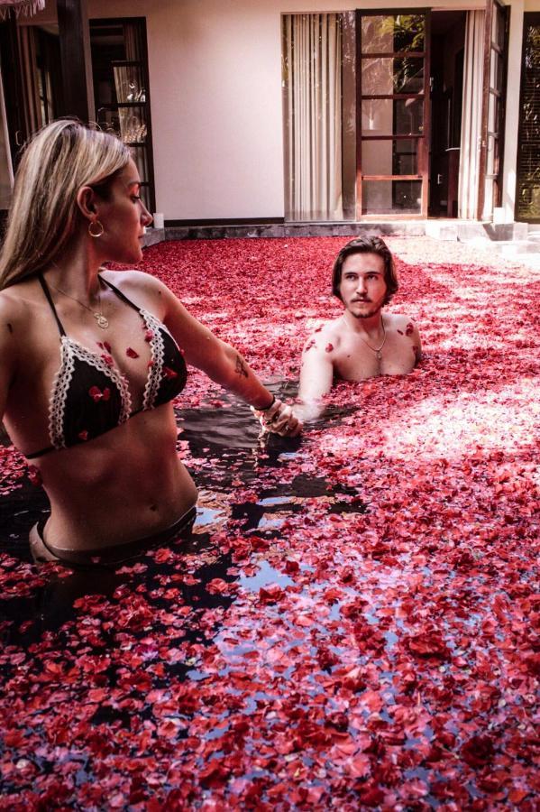 Alaya Dedaun Kuta Villa Legian Kültér fotó